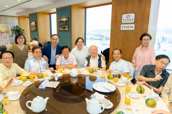 2025年新地長青會中秋聚餐 2025年新地長青會中秋聚餐